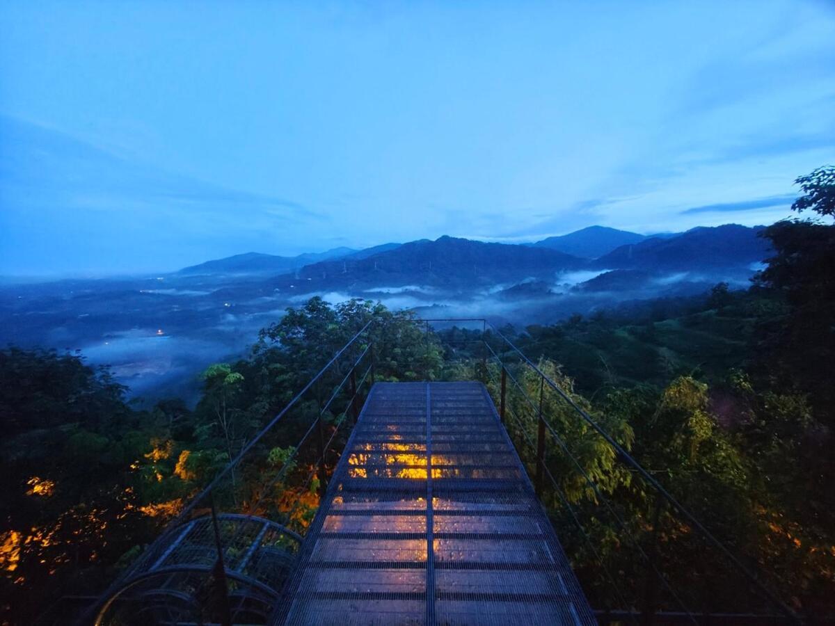 Вилла The Wildwood Retreat Kkb Куала-Кубу-Бару Экстерьер фото
